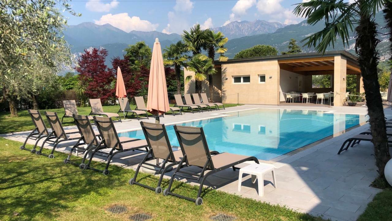 Park Hotel Il Vigneto Arco Buitenkant foto